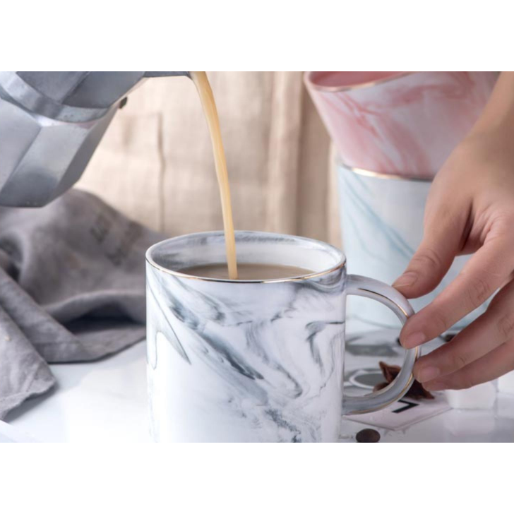 Marble Ceramic Coffee Mug – gold trim, glossy glaze, C-shaped handle