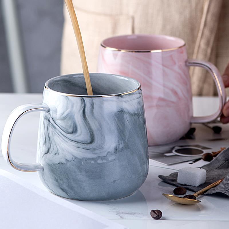 Marble Ceramic Coffee Mug – gold trim, glossy glaze, C-shaped handle