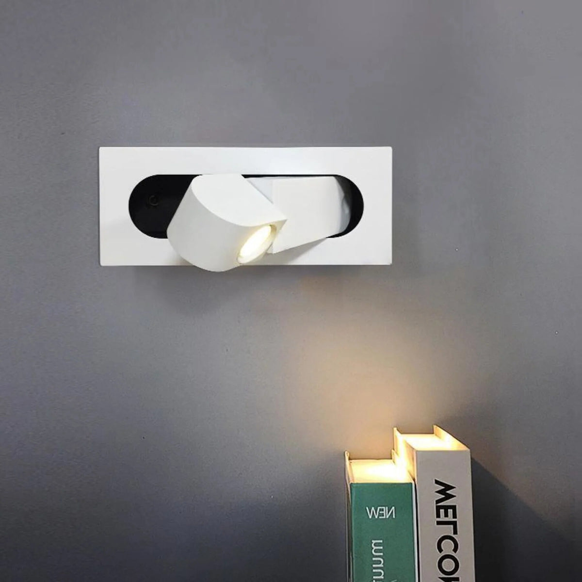 Aluminium Wall Light – compact modern design, six finishes