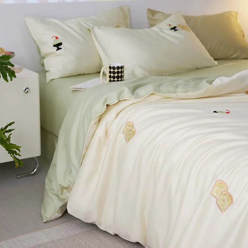 Bedding Set – cotton percale, embroidered breakfast motifs, reversible