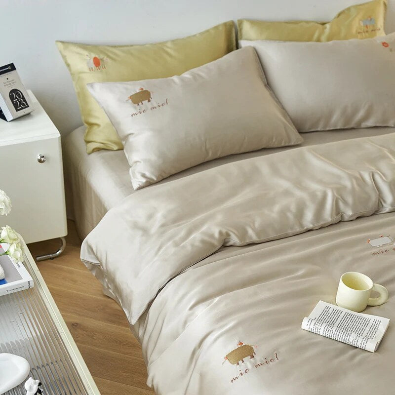 Bedding Set – cotton percale, embroidered breakfast motifs, reversible
