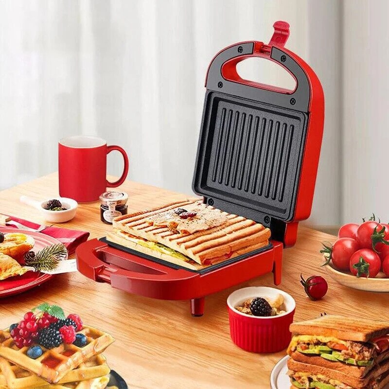 Compact Toastie Maker – sandwich, panini, non-stick plates
