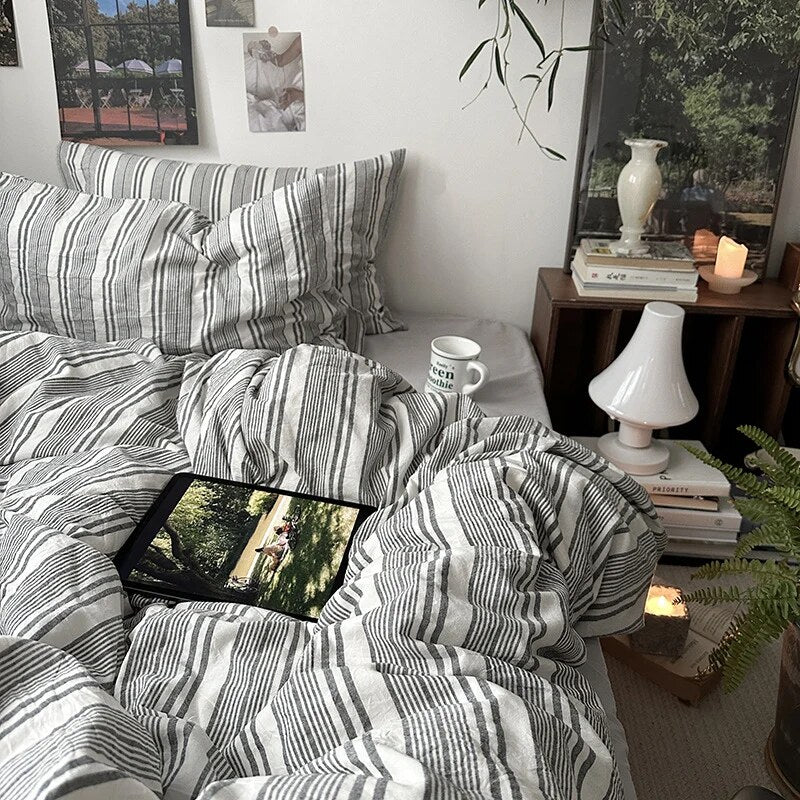 Duvet Cover Set – cotton-linen blend, reversible, fine striped