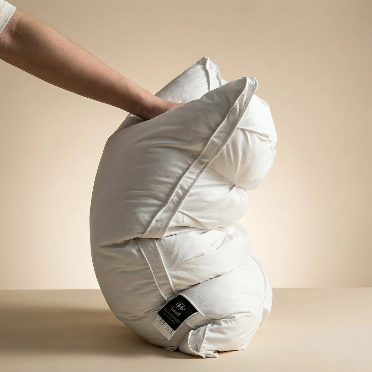 Feather pillow – goose filling, cotton cover, all sleep positions
