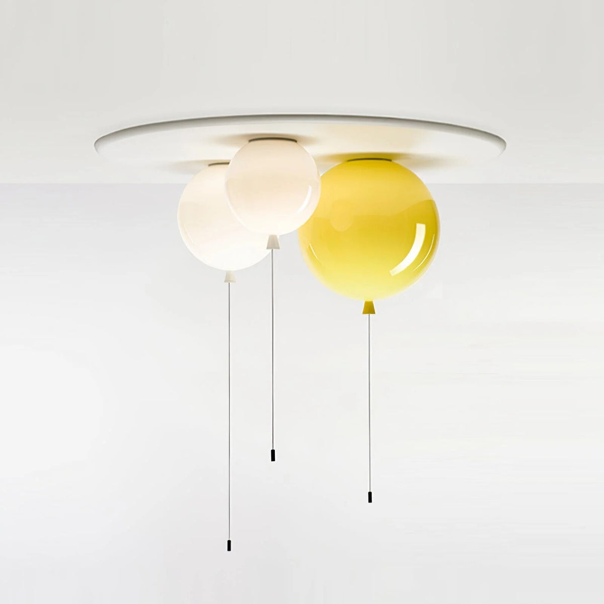 Floating Balloon Ceiling Light – pull cord switch, plastic
