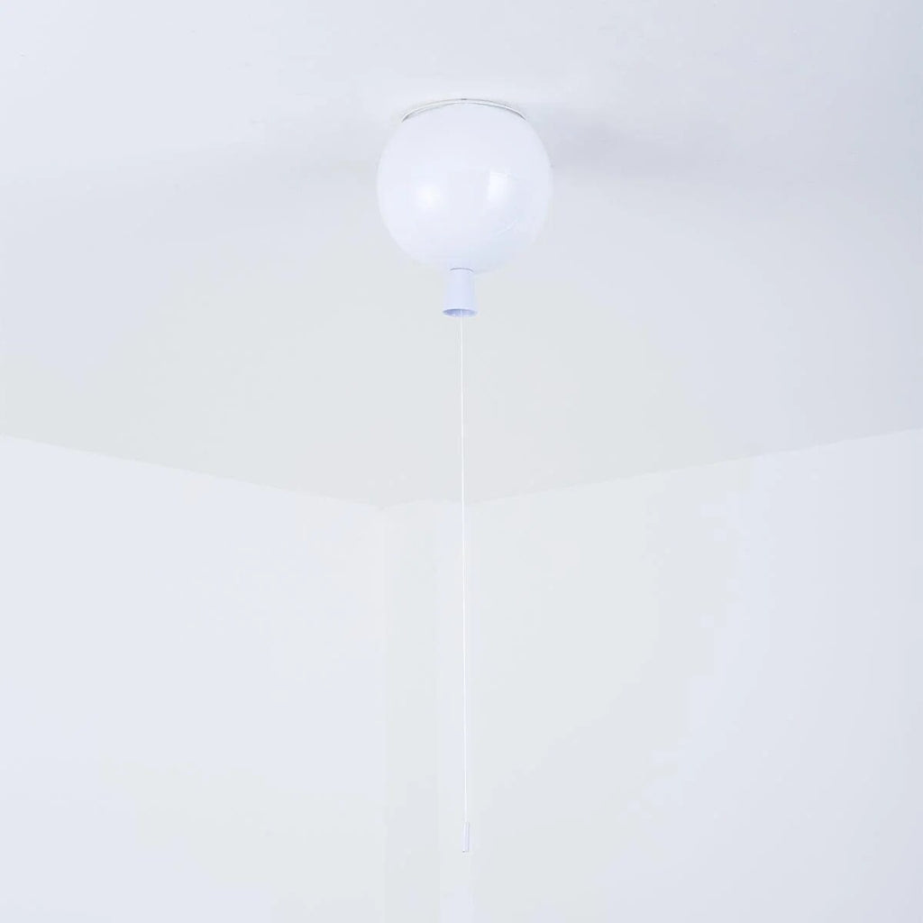 Floating Balloon Ceiling Light – pull cord switch, plastic