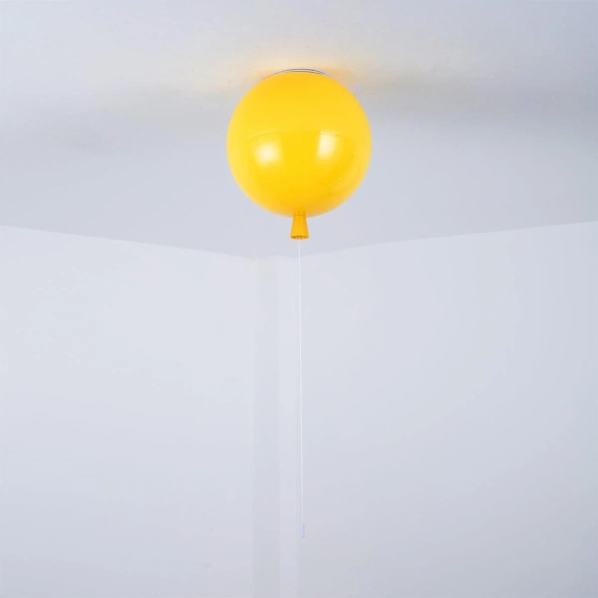 Floating Balloon Ceiling Light – pull cord switch, plastic