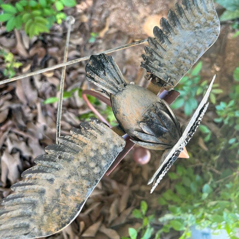 Garden Bird Ornament – metal, rocking motion, moving wings