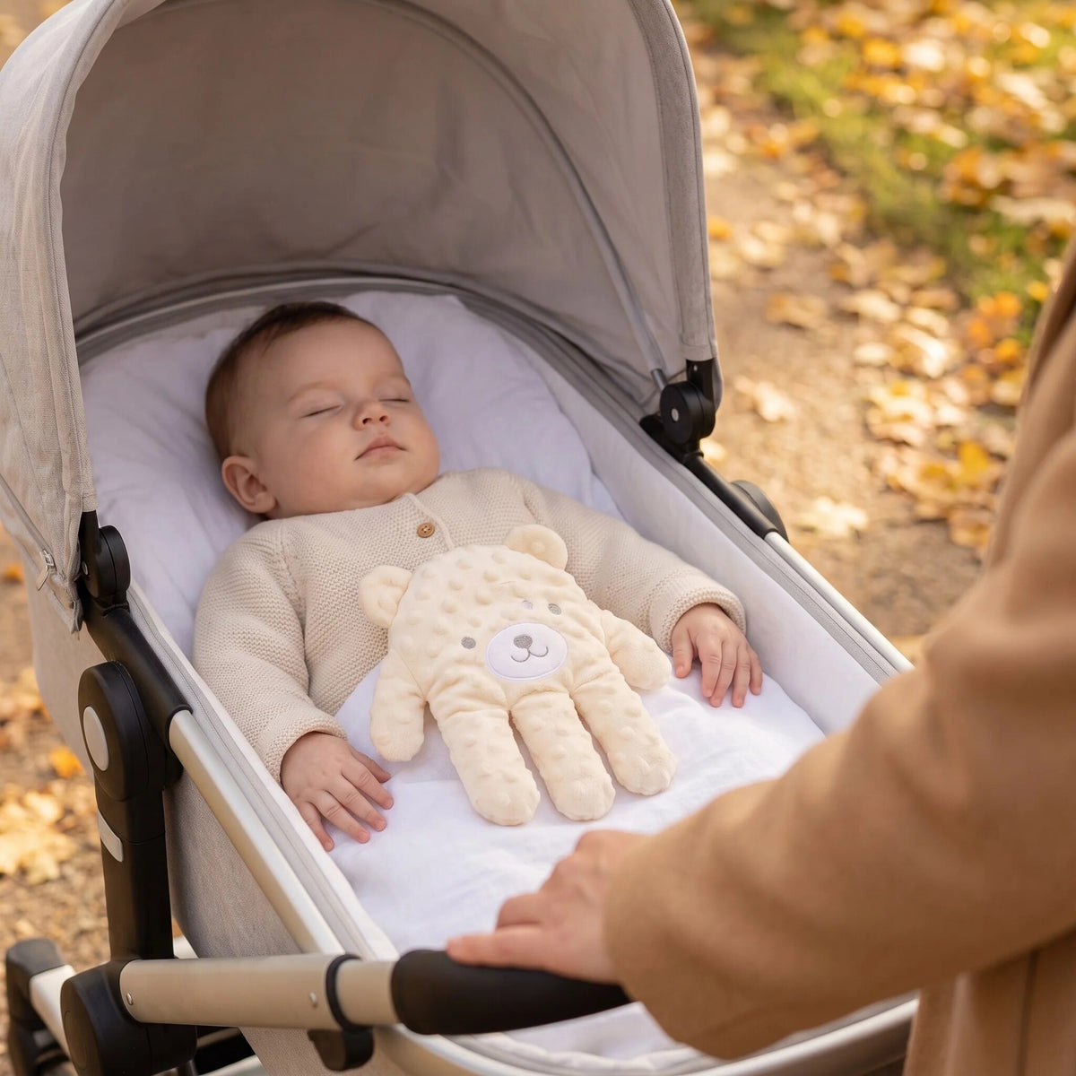Infant Sleep Soother – motorised patting hand, removable cover