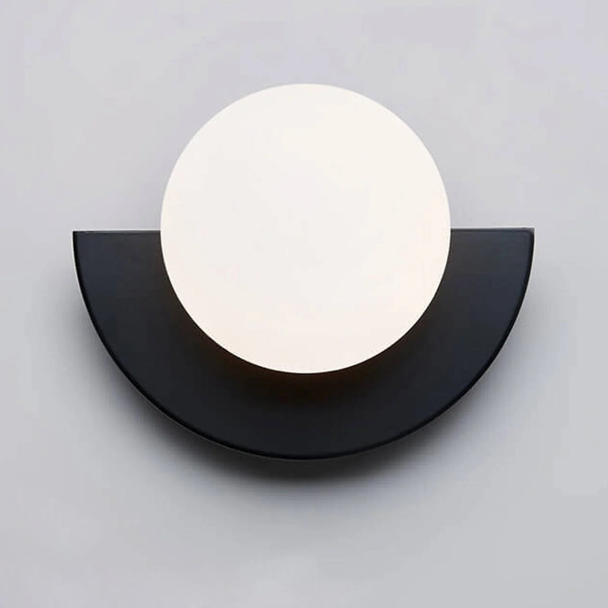 Metal Wall Light – matte finish, slim profile, seven colours