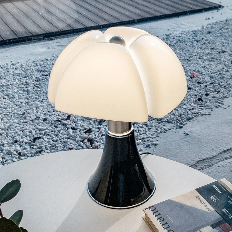 Mushroom Table Lamp