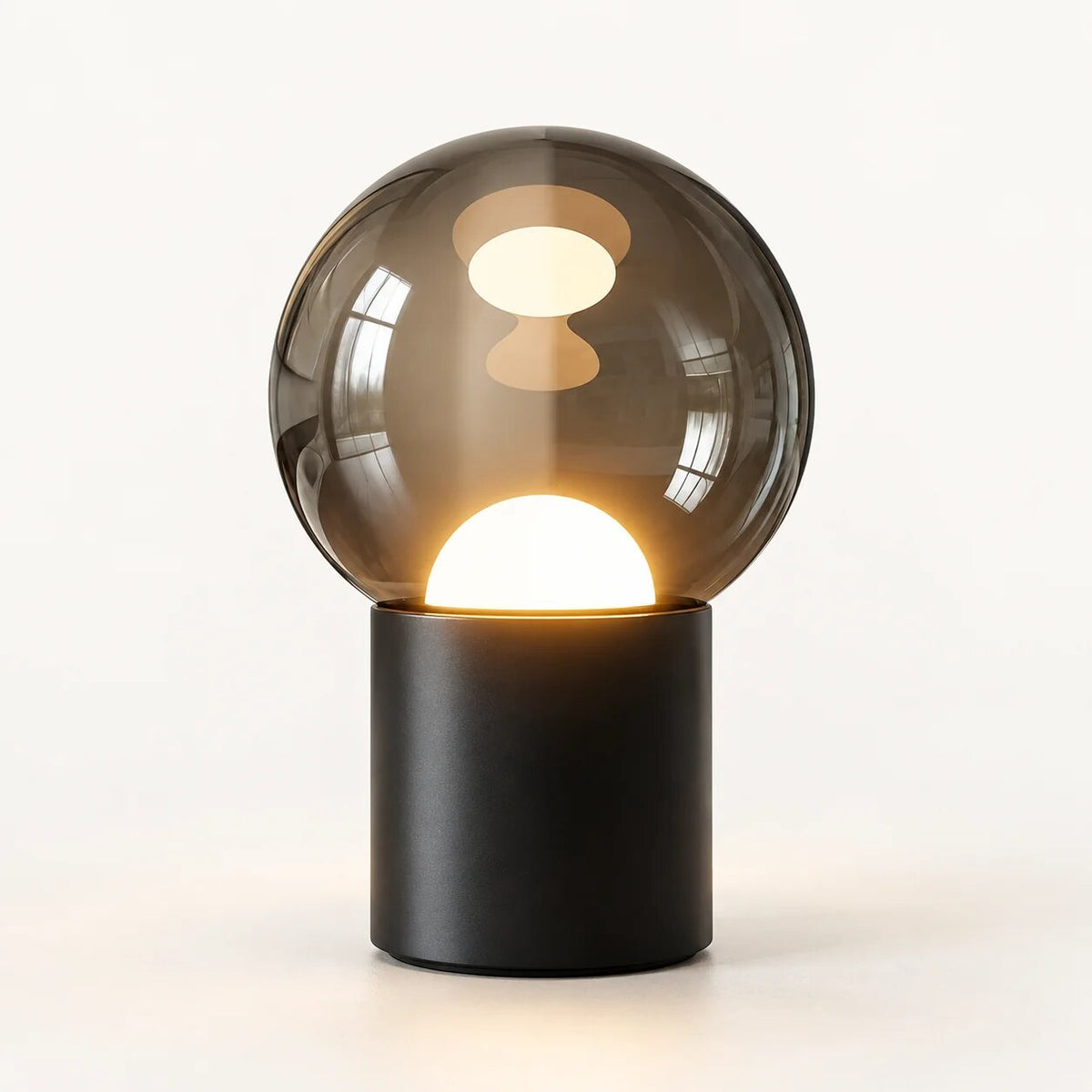 Oval Table Lamp – dimmable touch control, rechargeable, black chrome
