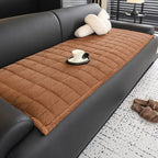 Quilted Sofa Cover – soft microfibre, non-slip, scratch resistant