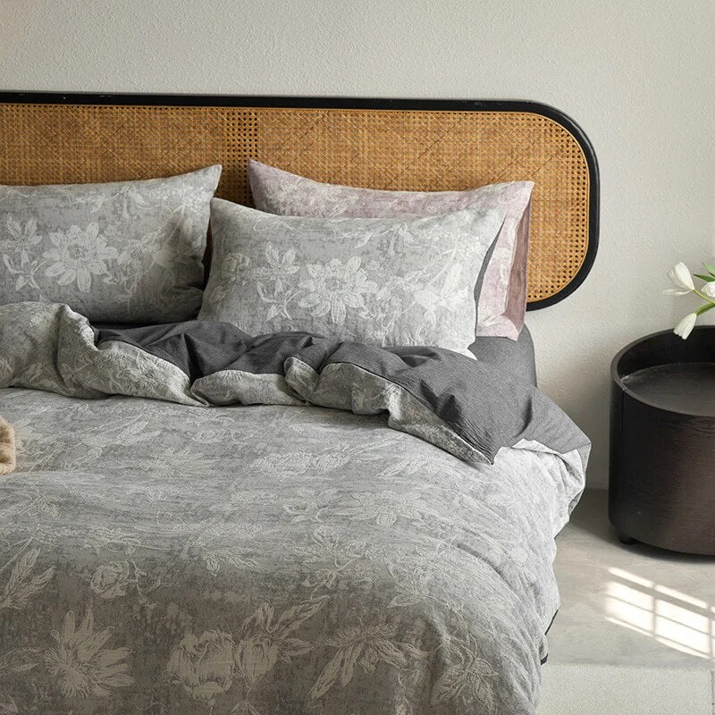 Reversible Cotton Bedding Set – toile floral and linen weave