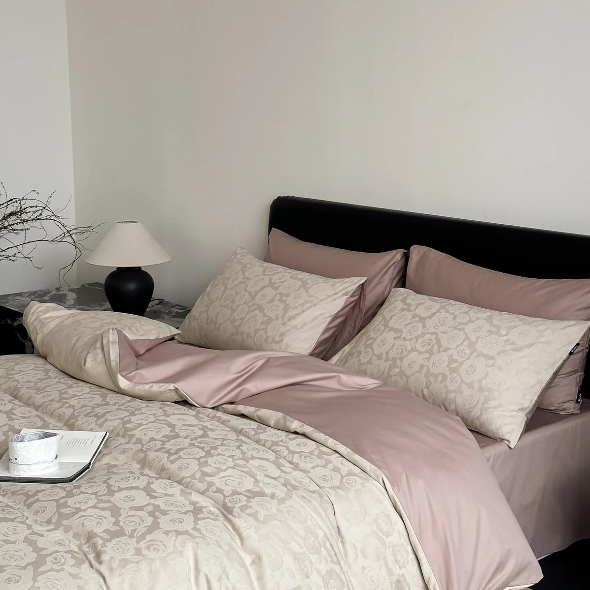 Reversible Cotton Satin Bedding – jacquard texture, machine washable