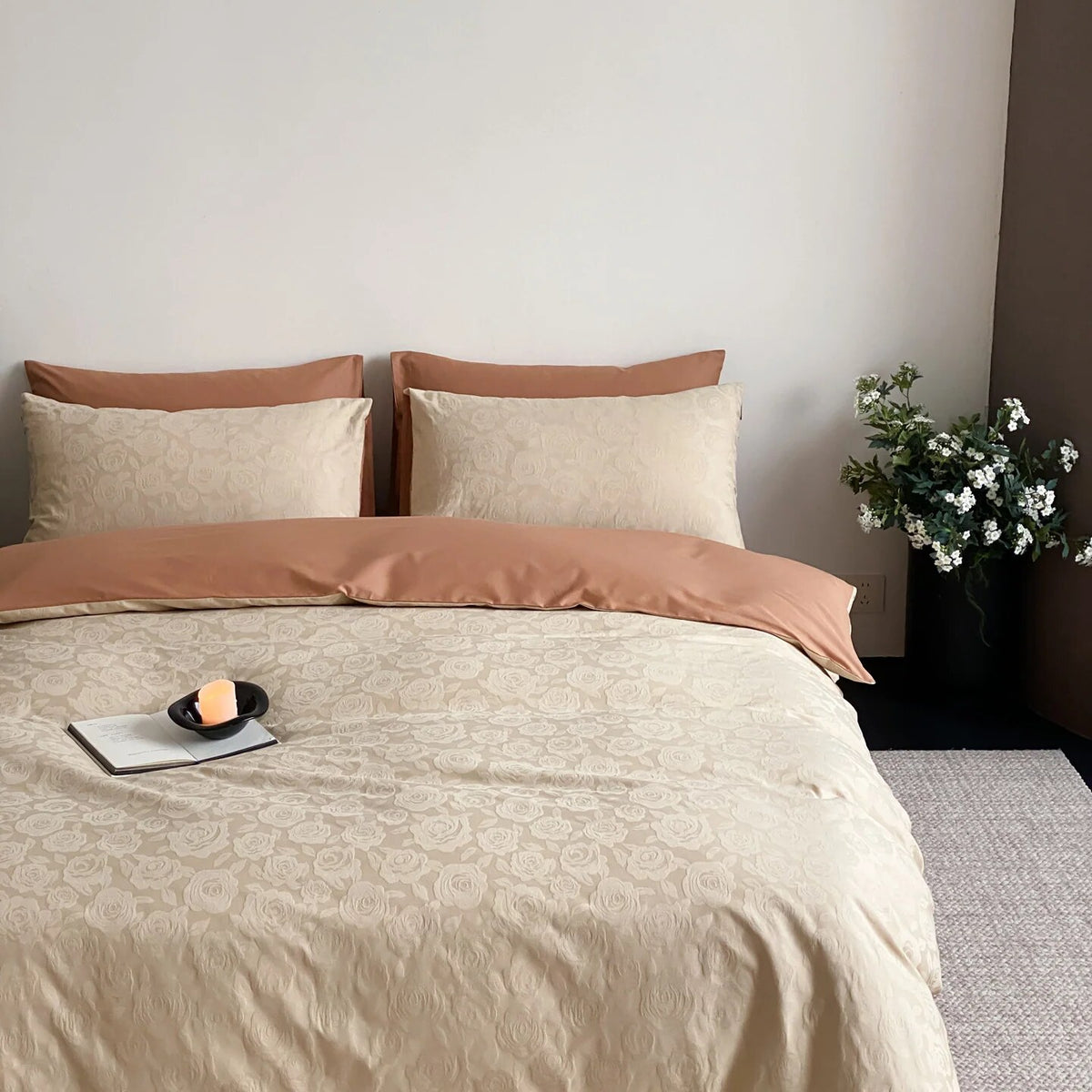Reversible Cotton Satin Bedding – jacquard texture, machine washable