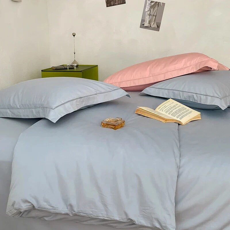 Reversible Satin Bedding Set – silky-matte finish, hotel closure