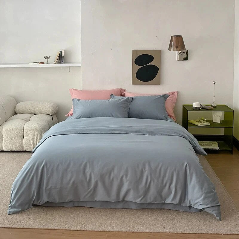 Reversible Satin Bedding Set – silky-matte finish, hotel closure