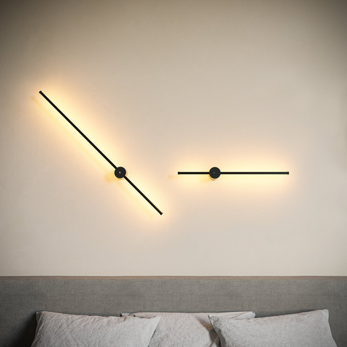 Rotating Linear Wall Light