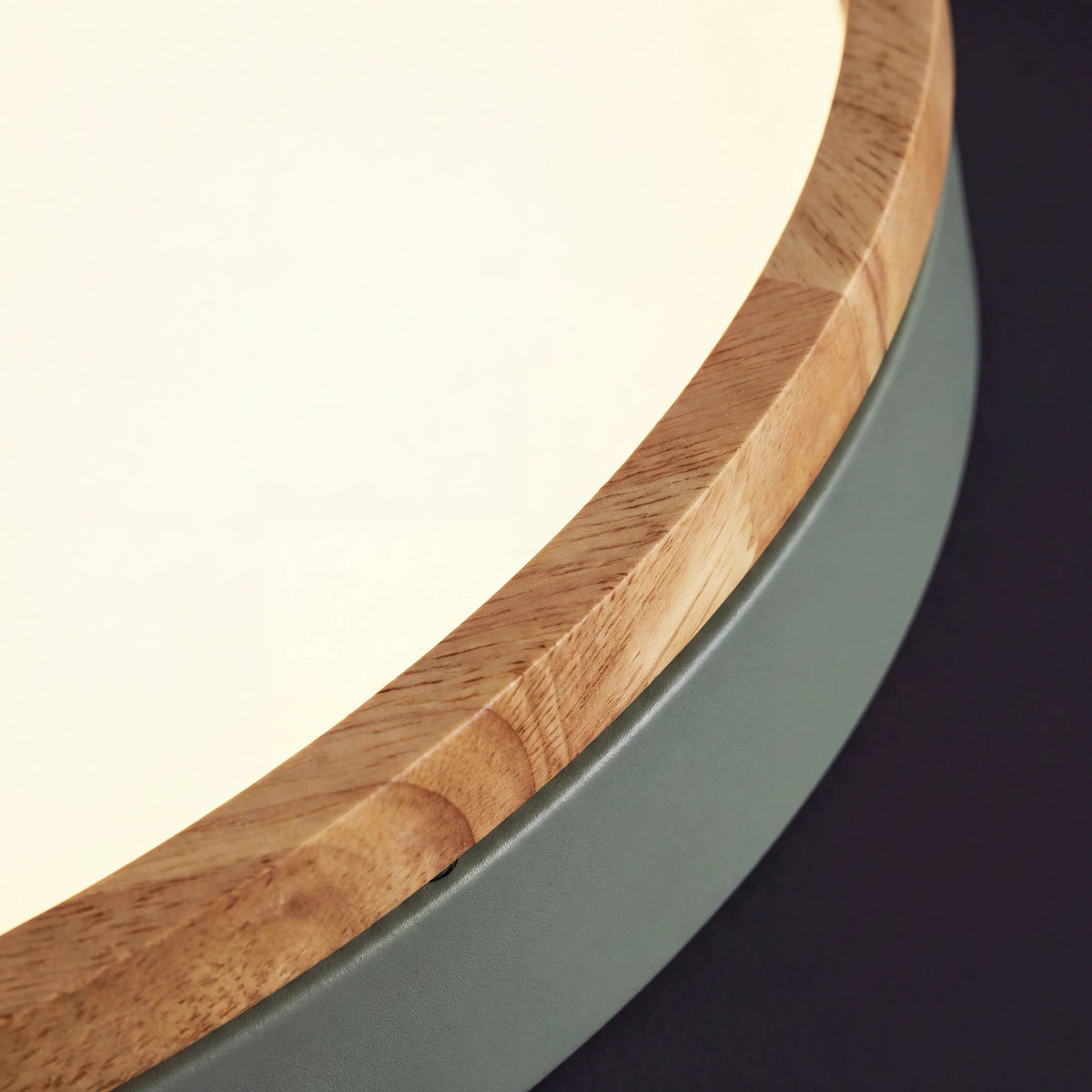 Scandinavian Wood Ceiling Light – flush mount, dimmable, remote control