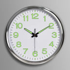 Silent Wall Clock – luminous numbers, contemporary metal frame