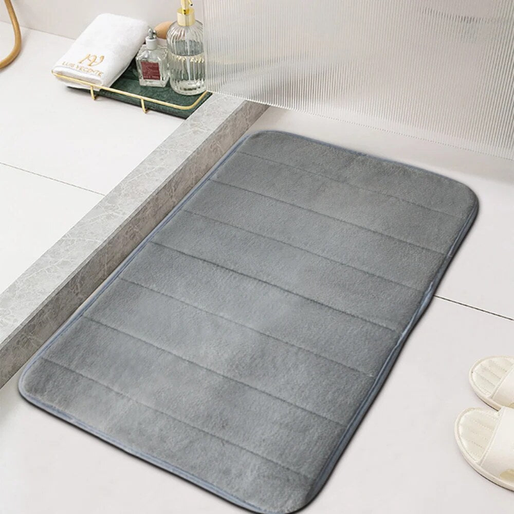 Soft Bath Mat – microfibre, non-slip backing, quick-dry design