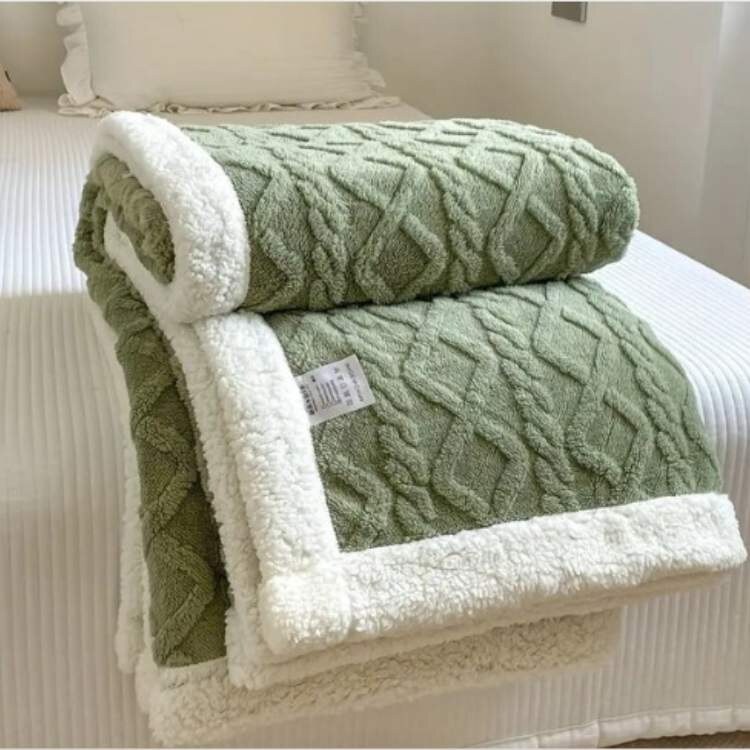 Weighted Blanket – soft sherpa fleece, gentle weight distribution