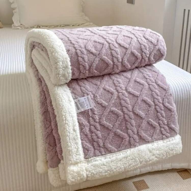 Weighted Blanket – soft sherpa fleece, gentle weight distribution