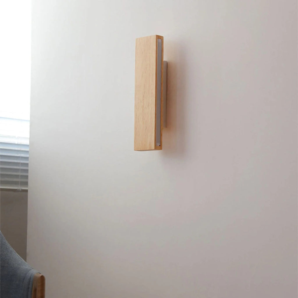 Wooden Wall Light – Modern Matte Finish, Adjustable Warmth
