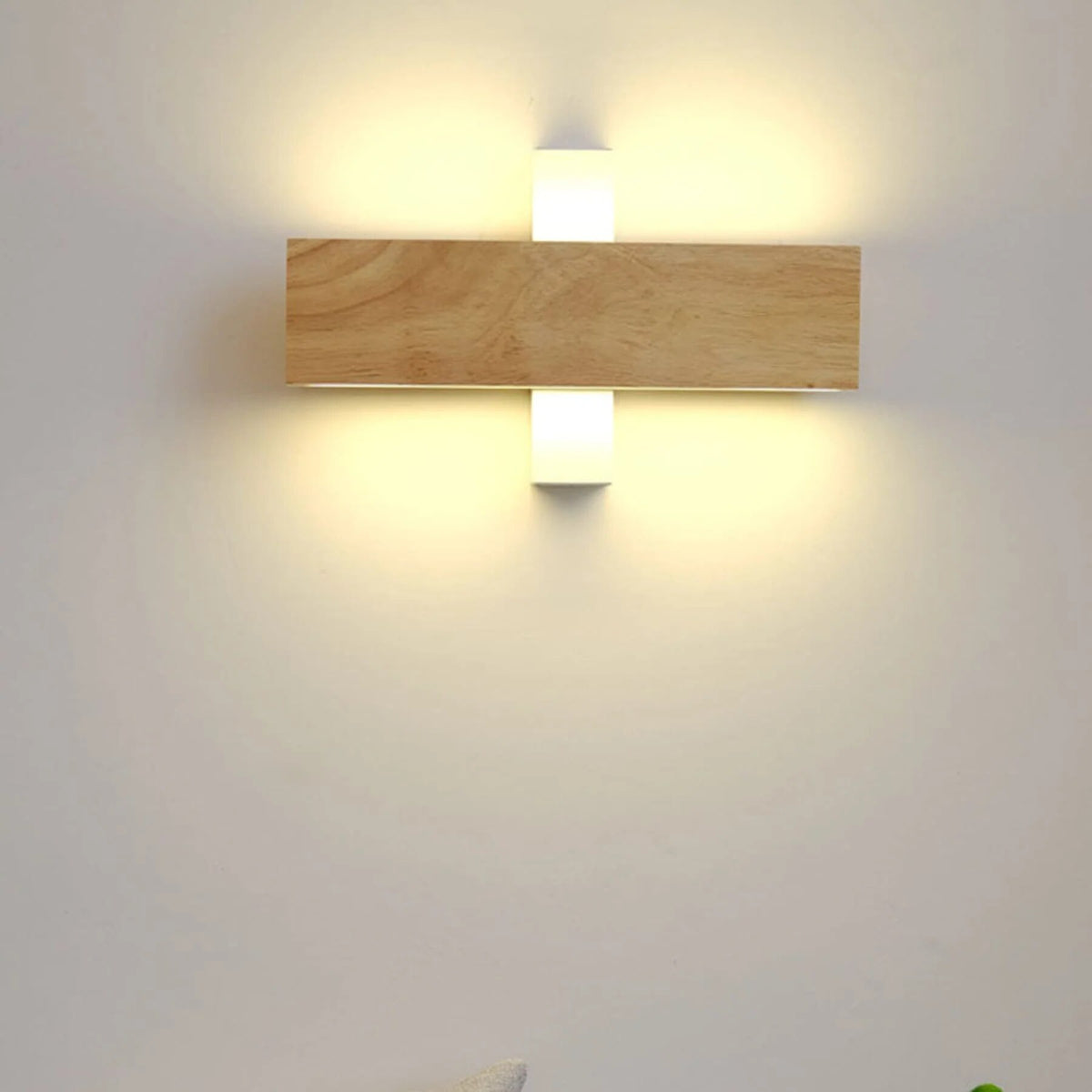 Wooden Wall Light – Modern Matte Finish, Adjustable Warmth