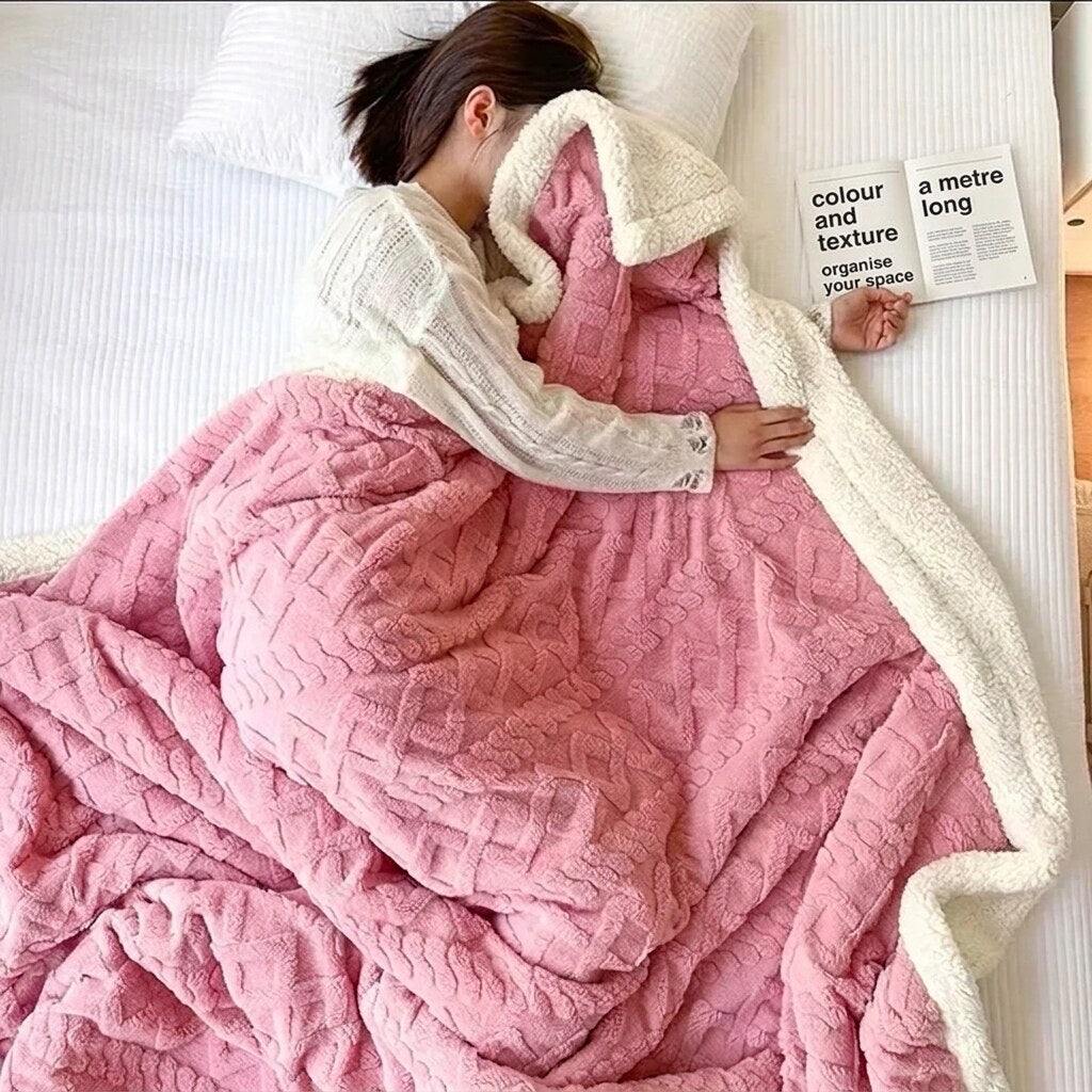 Wool and Fleece Throw Blanket – layered warmth, four sizes