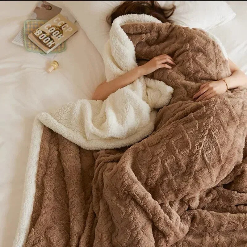 Wool and Fleece Throw Blanket – layered warmth, four sizes