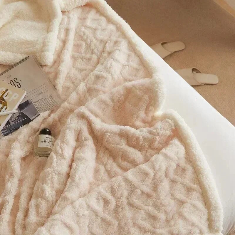 Wool and Fleece Throw Blanket – layered warmth, four sizes